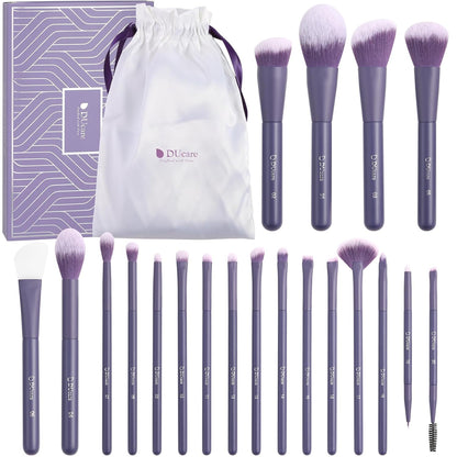 Makeup Brushes with Bag,15Pcs Makeup Brush Set Christmas Gift Travel Kabuki Foundation Blending Blush Eyeliner Shadow Brow Concealer Brushes Kit Black